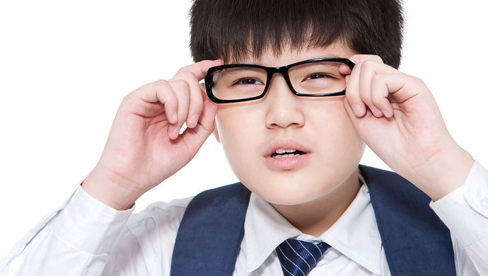 学生近视
